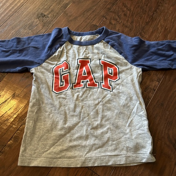 Lot of long sleeve boy 4T clothing - Picture 5 of 13